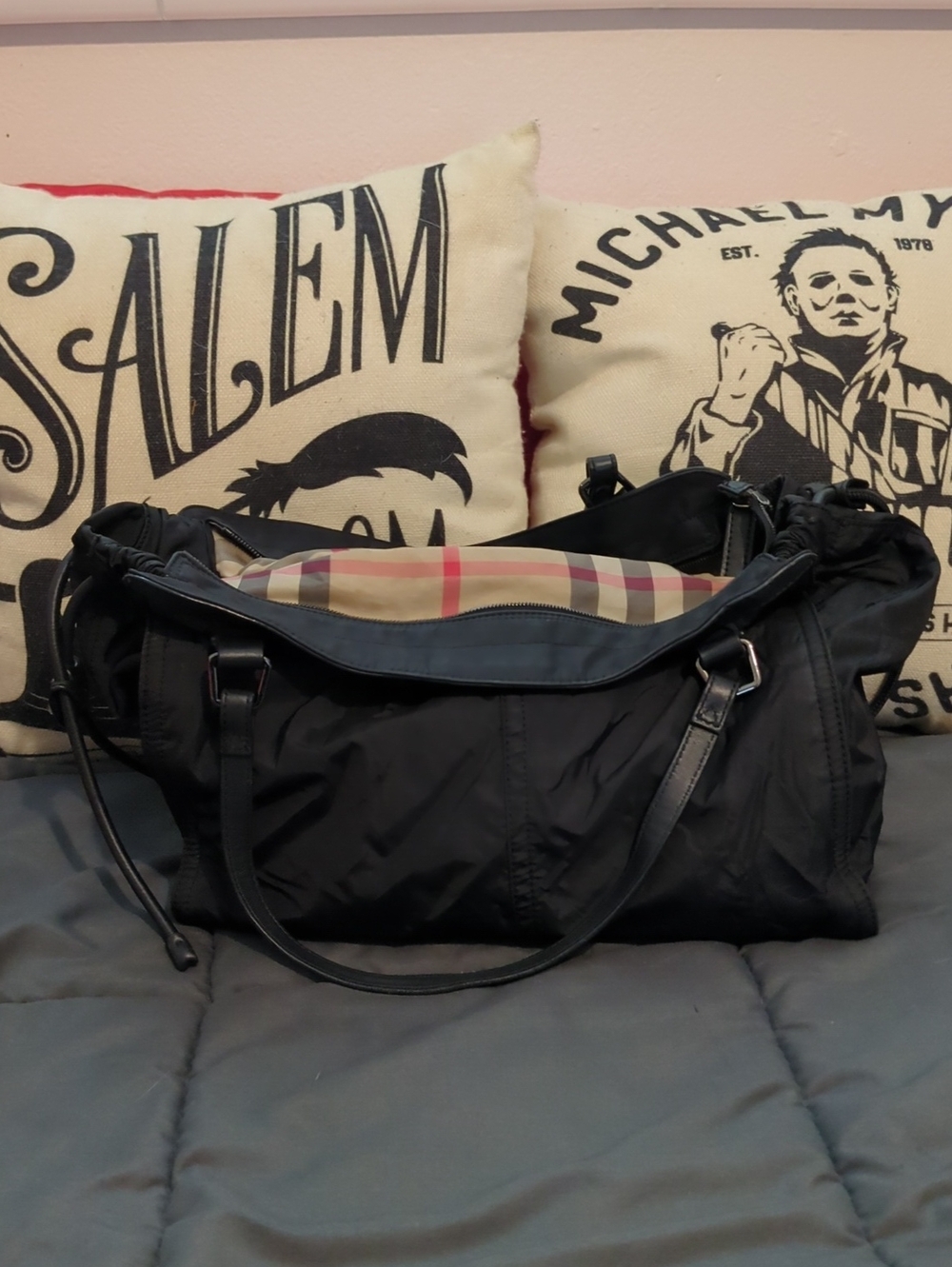 Authentic Burberry Nova Check Black Teasuto Nylon And Leather Shoulder Bag 🛍️
